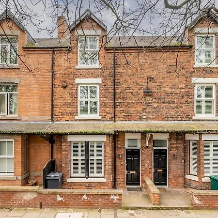 7 Longfield Terrace Gorgeous 5 Bed House In With Parking - Pass The Keys بيت للعطل *
