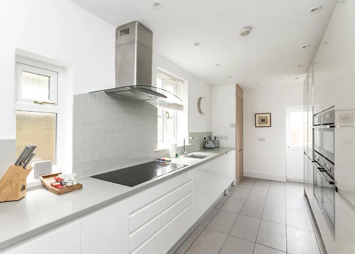 7 Longfield Terrace Gorgeous 5 Bed House In With Parking - Pass The Keys * יורק