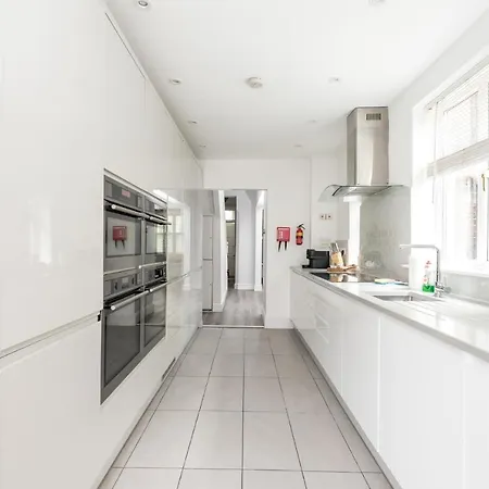 7 Longfield Terrace Gorgeous 5 Bed House In With Parking - Pass The Keys יורק