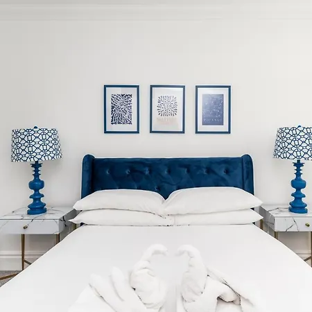 7 Longfield Terrace Gorgeous 5 Bed House In With Parking - Pass The Keys *